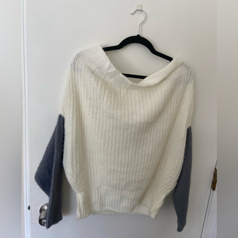 Women’s Sweater